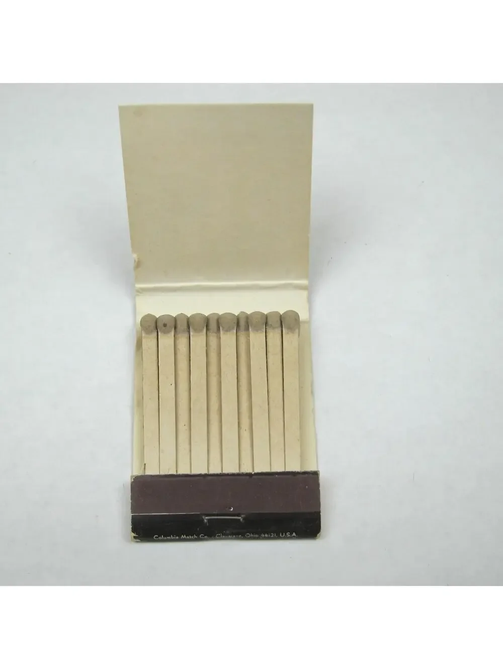 3 Vintage Matchbooks Ohio Manor Restaurants, LK Famous Foods & Amerihost Inn